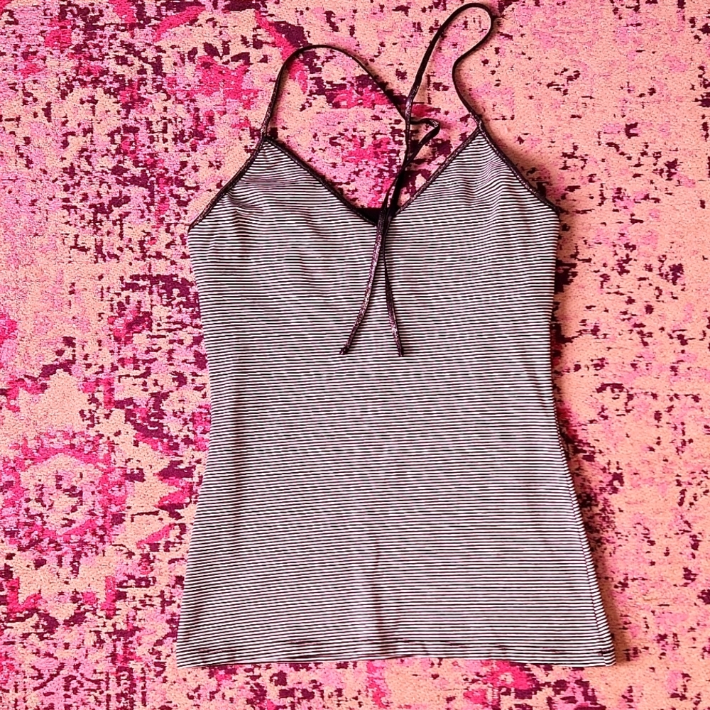 Express Basics Halter Top EUC Med/FREE with purchase!! 🎁